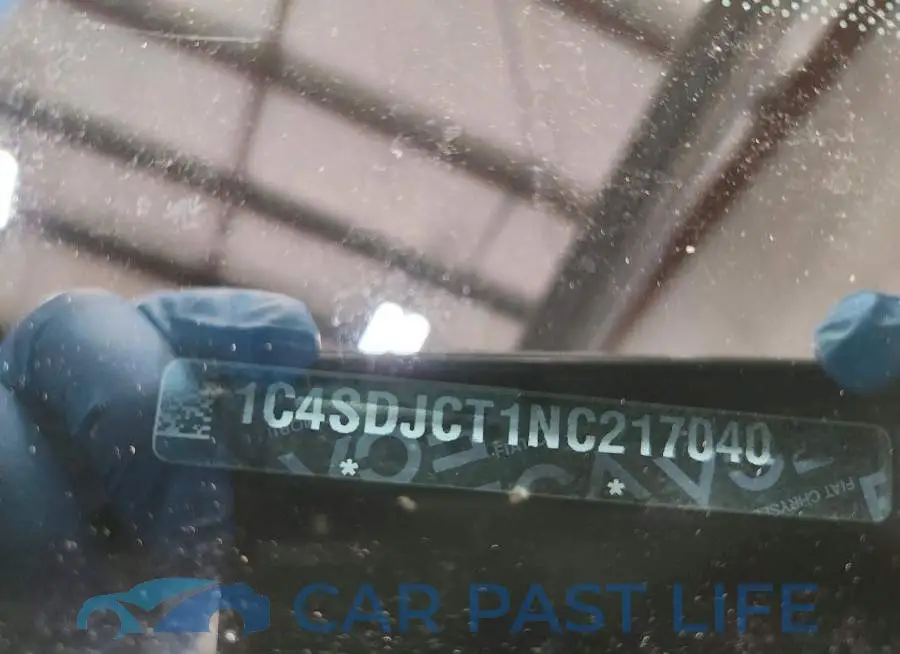 1C4SDJCT1NC217040# 14