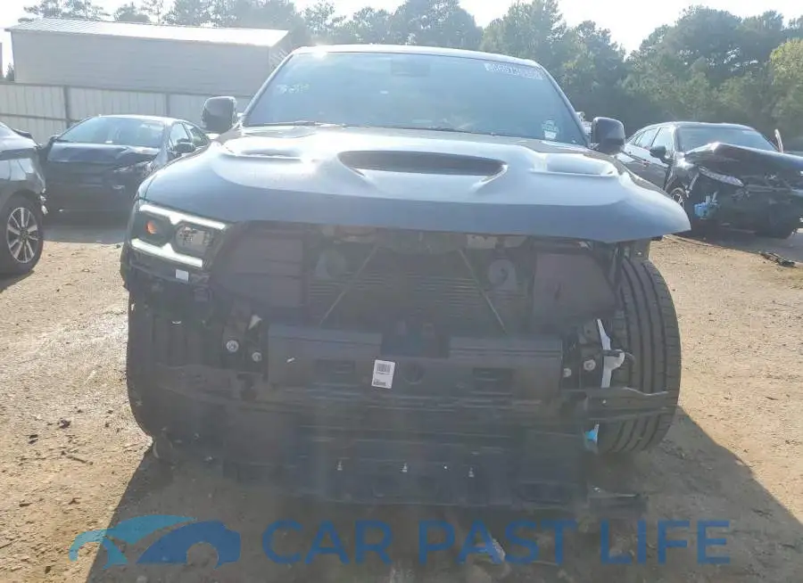 1C4SDJCT9TC230695# 5