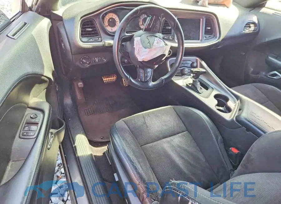 2C3CDZBT7KH552305# 8