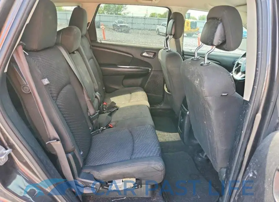 3C4PDCGB7HT614585# 10