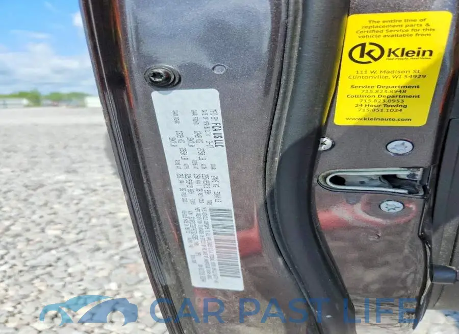 3C4PDCGB7HT614585# 12