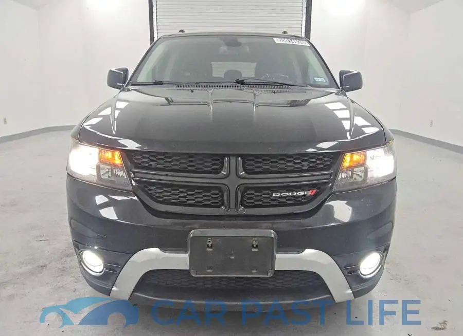 3C4PDCGB7LT212770# 5