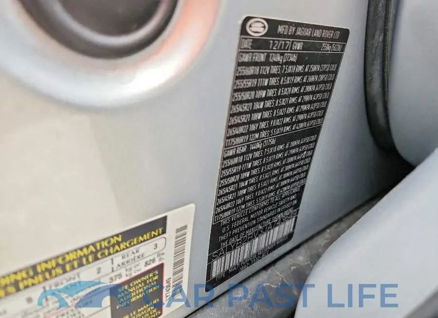 SALYB2RV3JA743649# 13