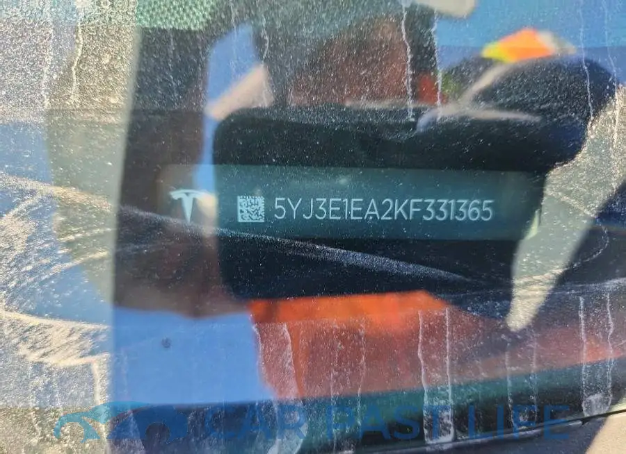 5YJ3E1EA2KF331365# 12