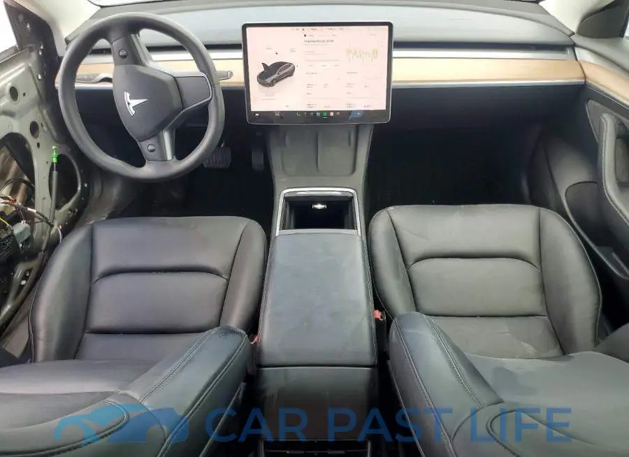 5YJ3E1EA8PF645027# 8
