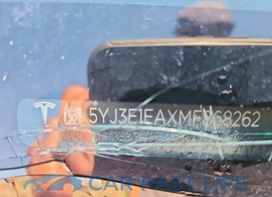 5YJ3E1EAXMF868262# 13