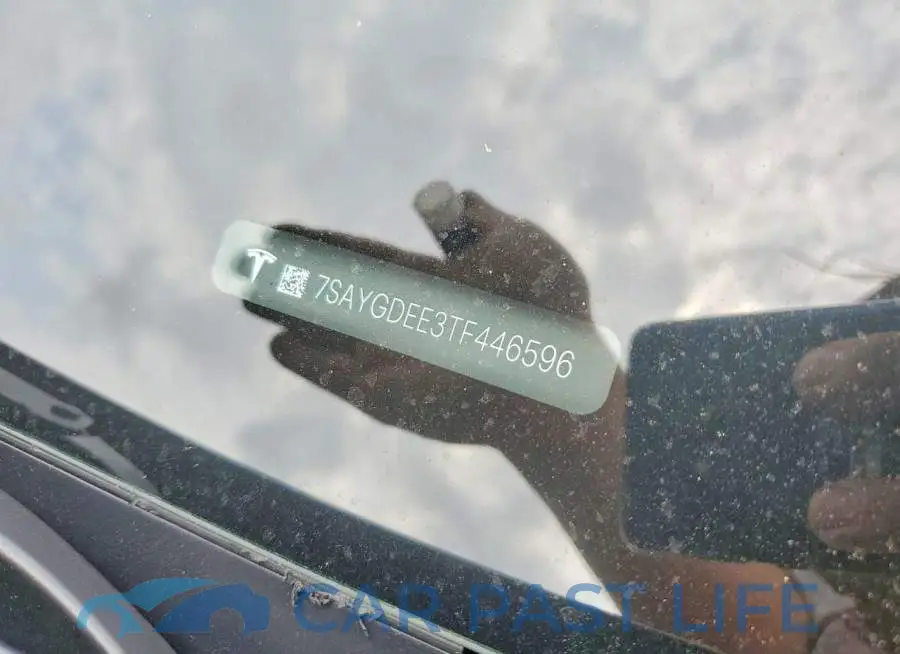 7SAYGDEE3TF446596# 12