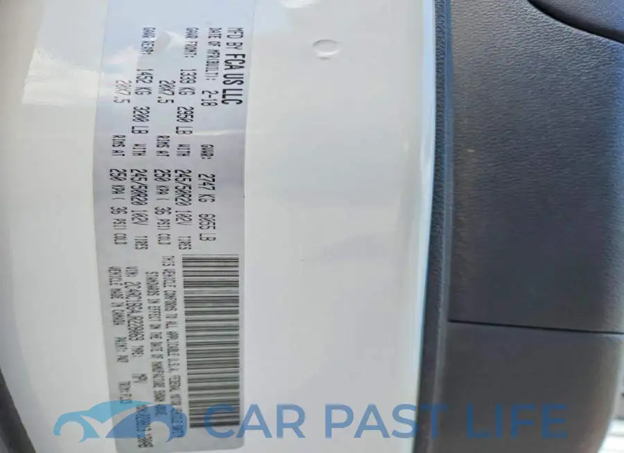2C4RC1BG4JR228069# 13