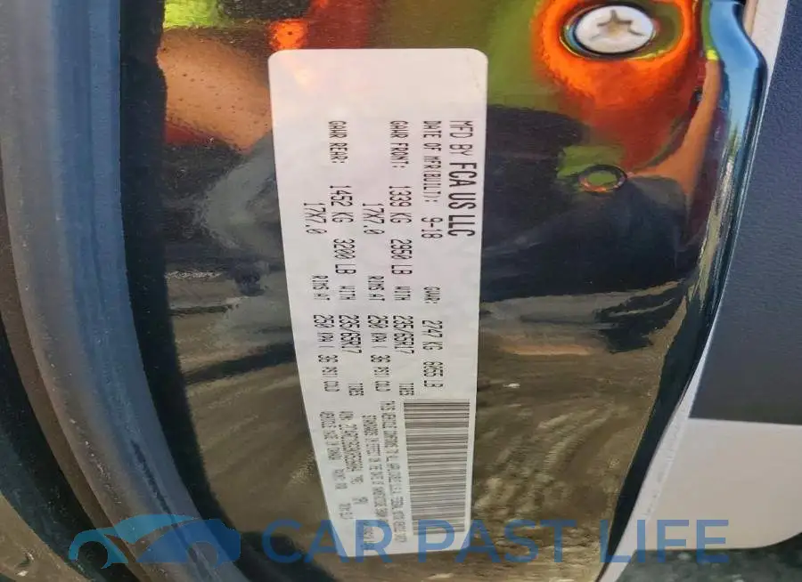 2C4RC1BG9KR526084# 13