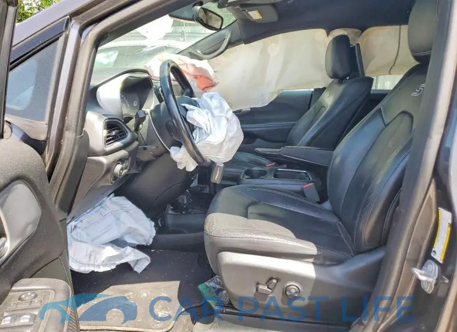 2C4RC1EG2JR351722# 7