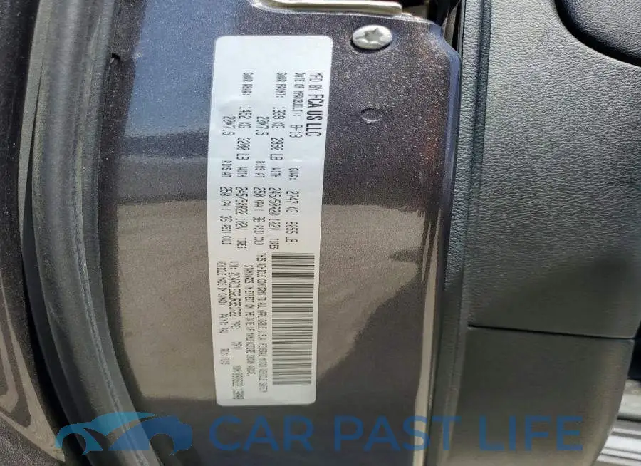 2C4RC1EG2JR351722# 13