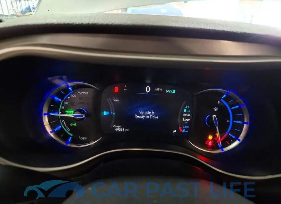 2C4RC1L79MR593981# 9