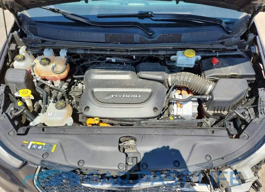 2C4RC1L79NR121085# 12