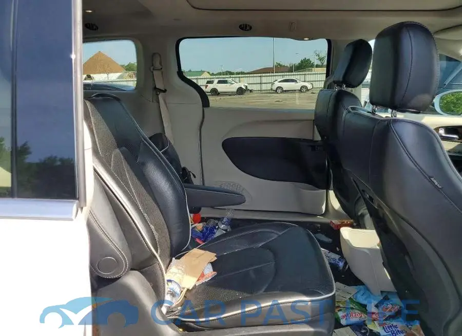 2C4RC1S76NR173792# 11