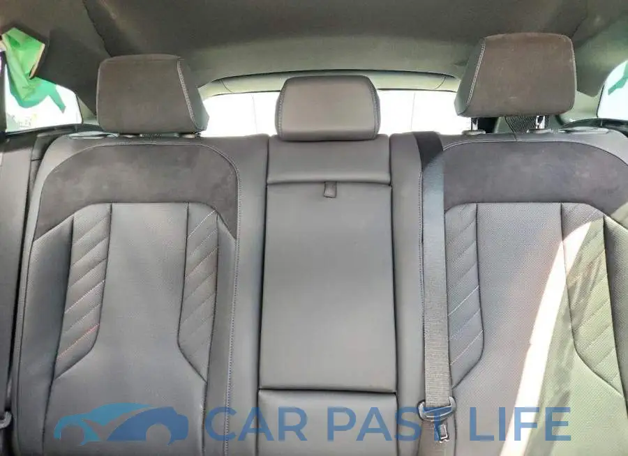 5UX53GP04T9139266# 10