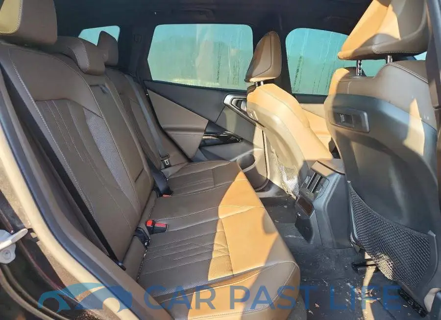 5UX53GP06T9358827# 11