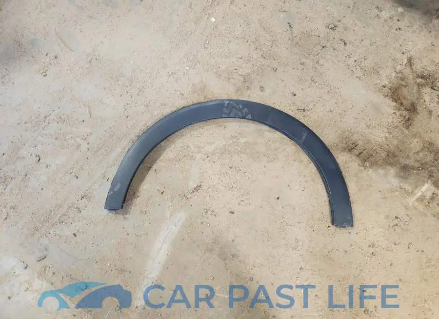 1G1FZ6S01P4138674# 12