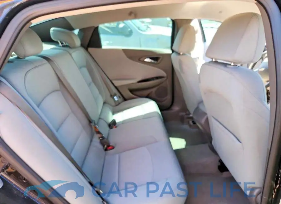 1G1ZB5ST6RF136366# 10