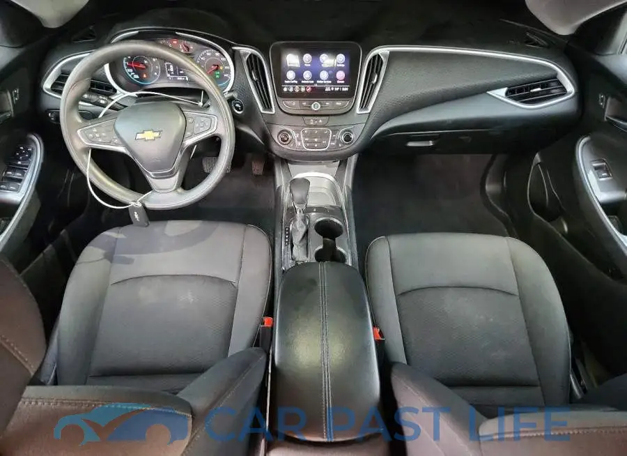 1G1ZD5ST1PF222773# 8