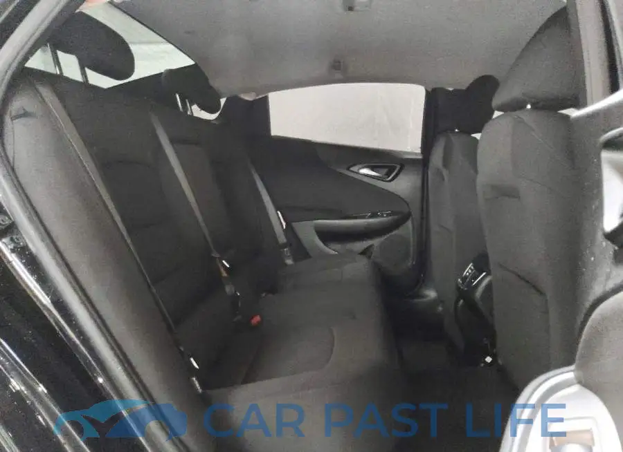 1G1ZD5ST5NF115982# 10