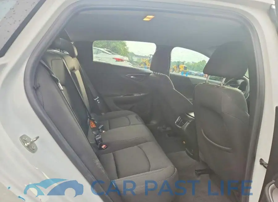 1G1ZD5ST5PF176588# 10