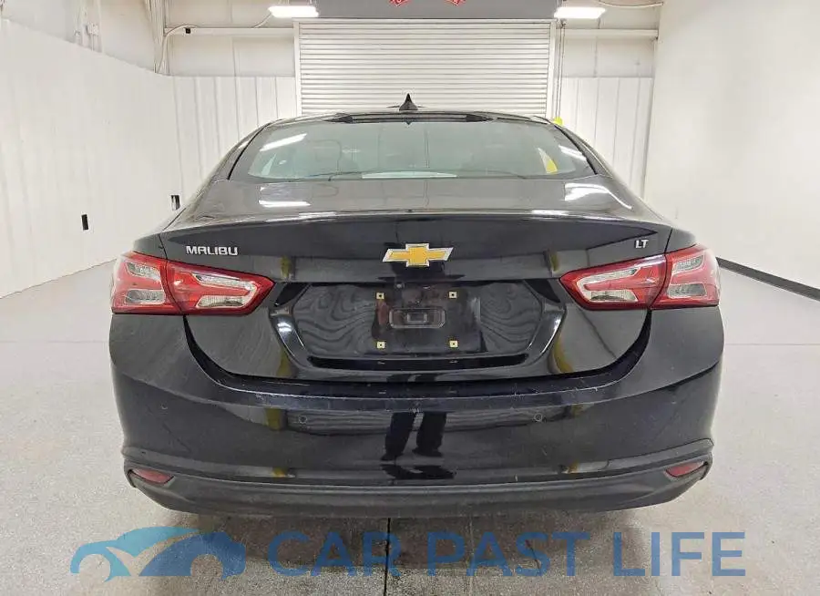 1G1ZD5ST8MF053976# 6