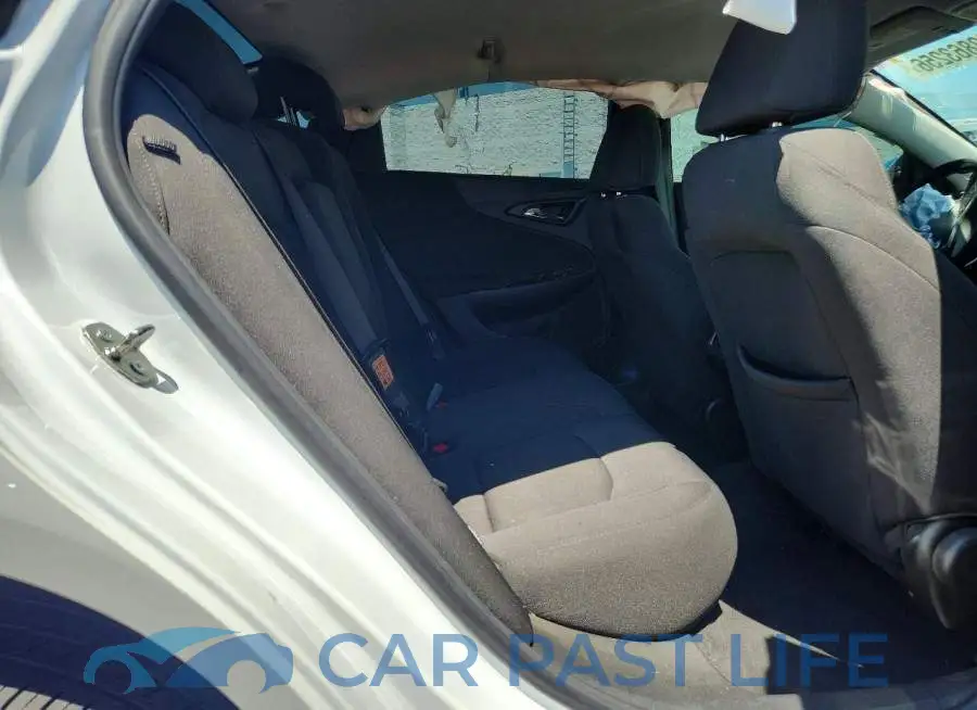 1G1ZD5STXPF162279# 10