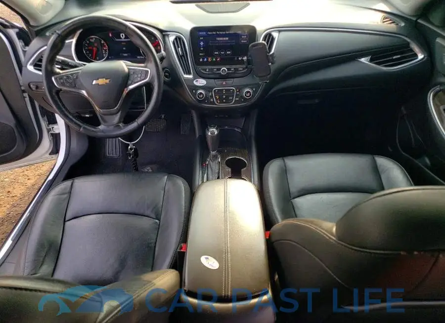 1G1ZE5SX4LF094197# 8