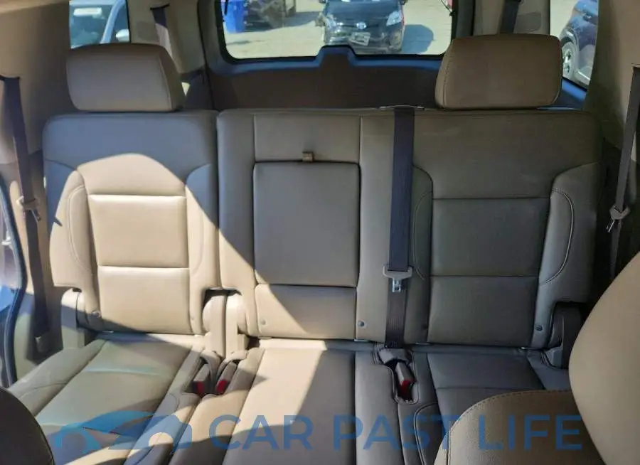 1GNSKBKC5JR364909# 10