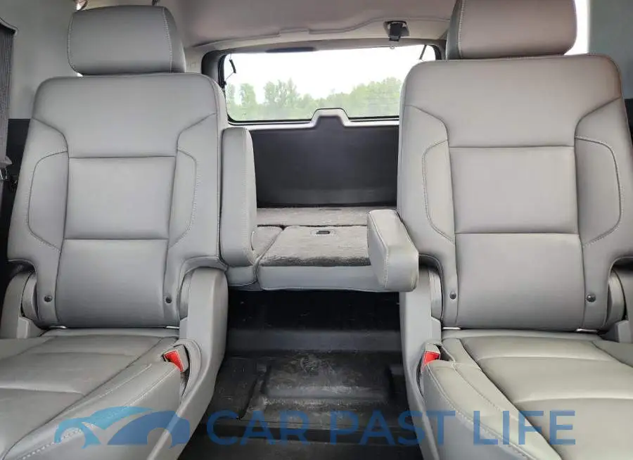 1GNSKBKC8KR291858# 10