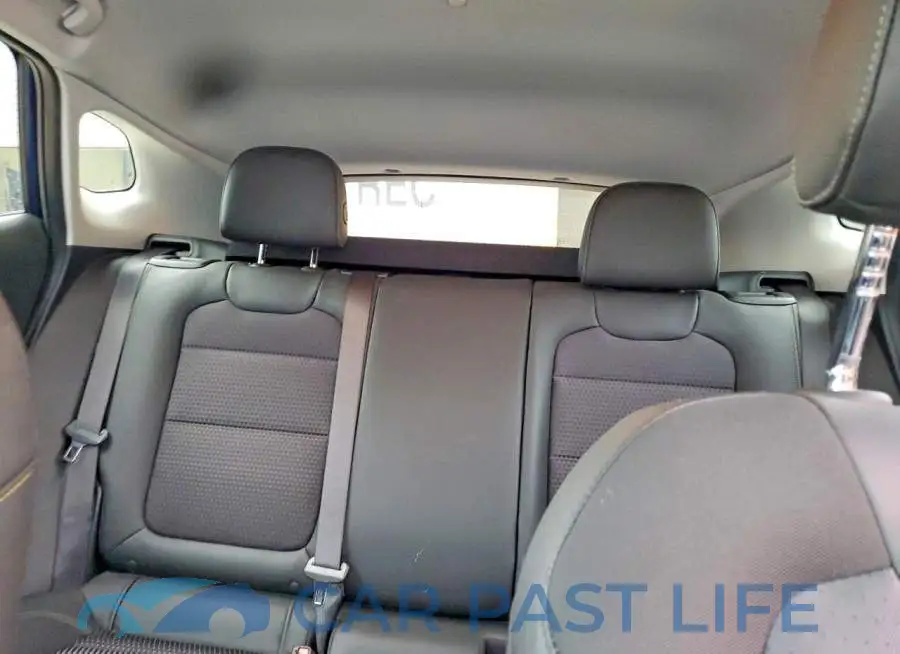 KL77LHE22RC215886# 10