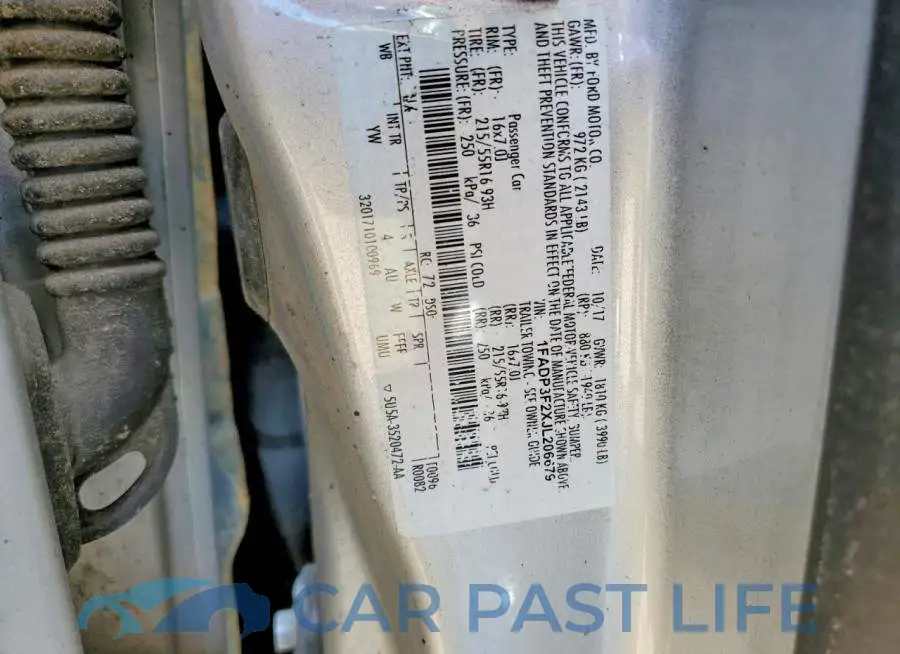 1FADP3F2XJL206679# 12