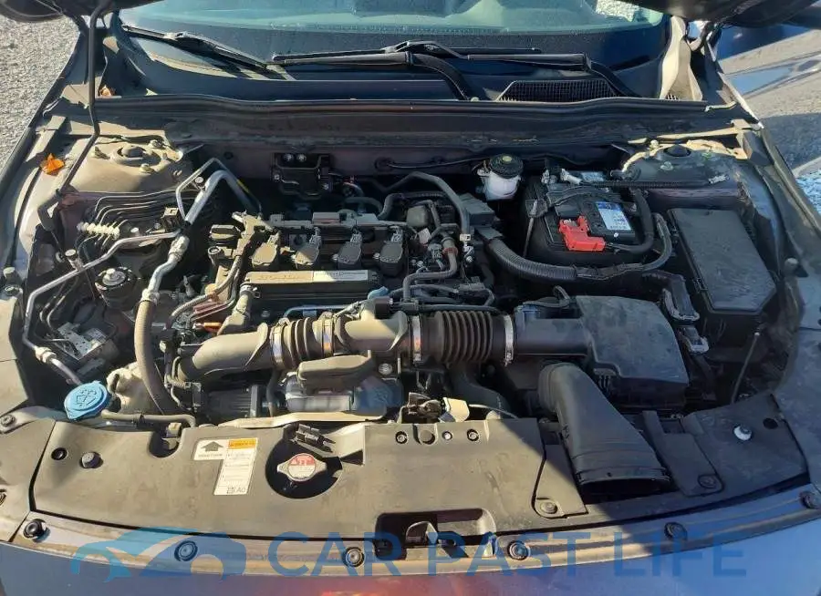 1HGCV1F15KA100369# 11