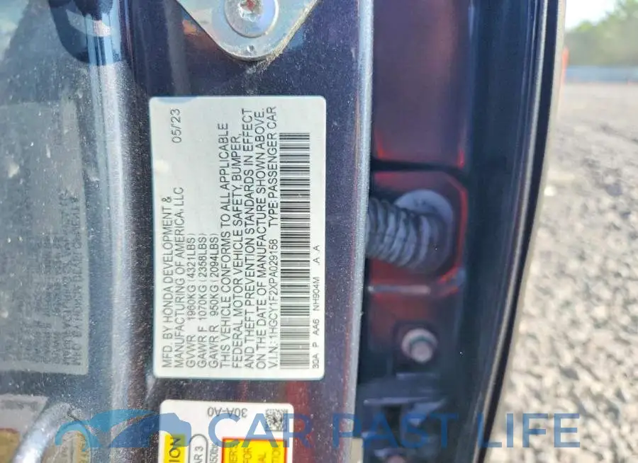 1HGCY1F2XPA029158# 12