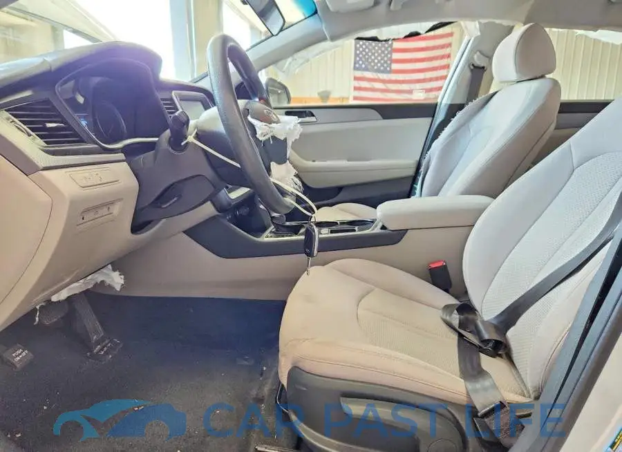 5NPE24AF0JH600175# 7