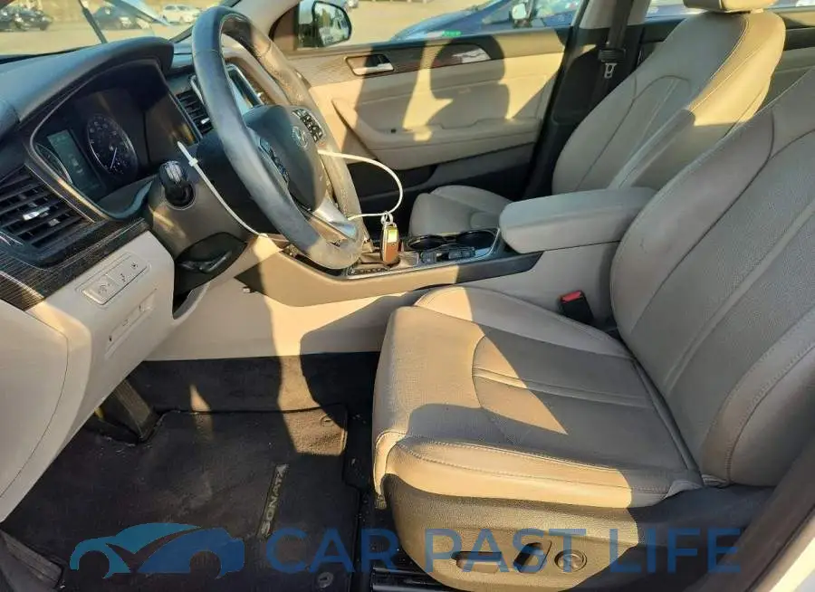 5NPE34AF0KH787559# 7
