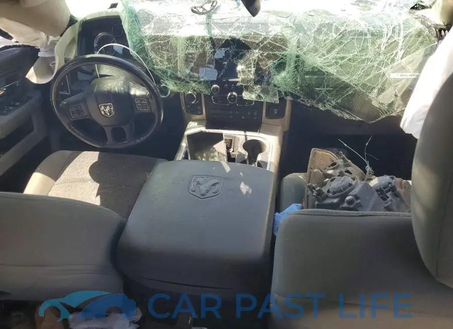 1C6RR7LT2KS506049# 8