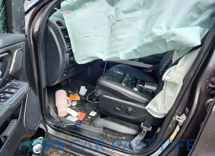 1C6SRFLT4PN602475# 7