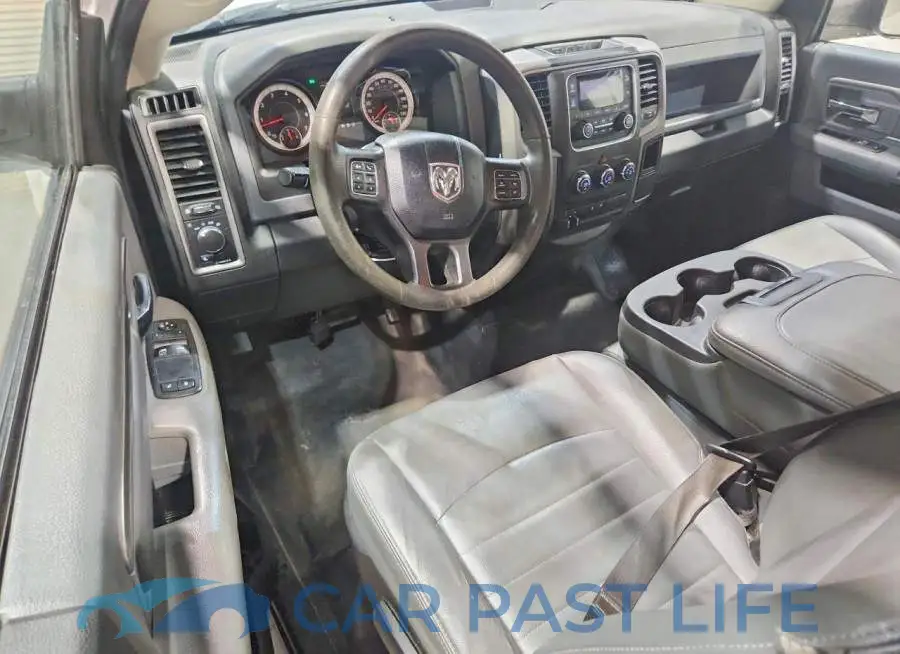 3C6JR6DG7KG506239# 8