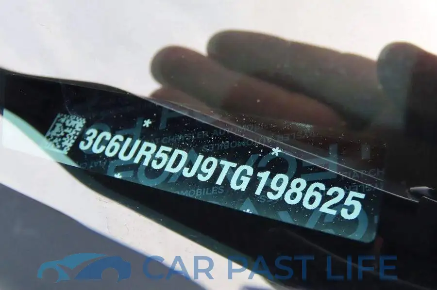 3C6UR5DJ9TG198625# 10
