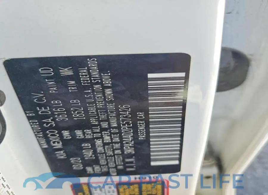 3KPA24AD2PE573426# 12