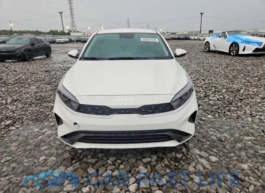 3KPF24AD7RE821498# 5