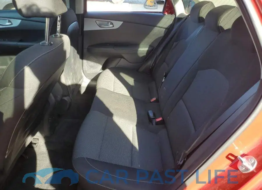 3KPF24AD9RE829702# 10