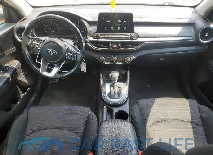3KPF54AD2ME308787# 8