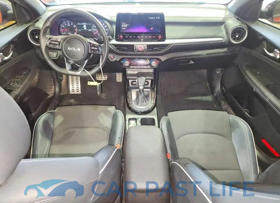 3KPF54AD7PE658887# 8