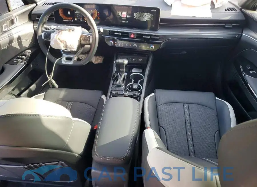 KNAG64J78T5500136# 8