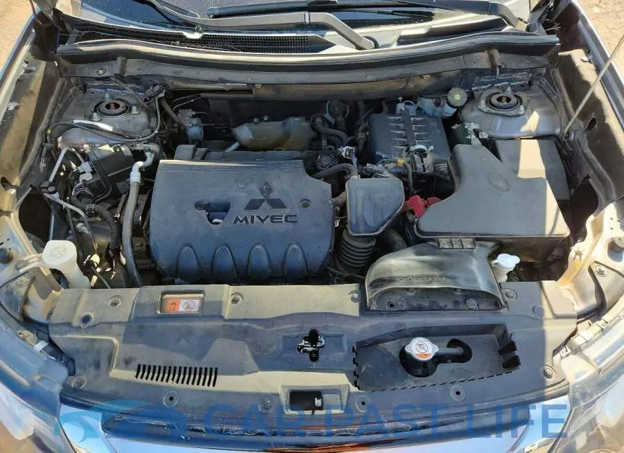 JA4AD2A38JZ062198# 12