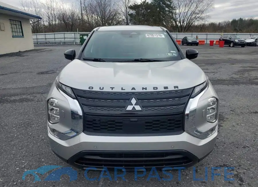 JA4J4UA88NZ077684# 5