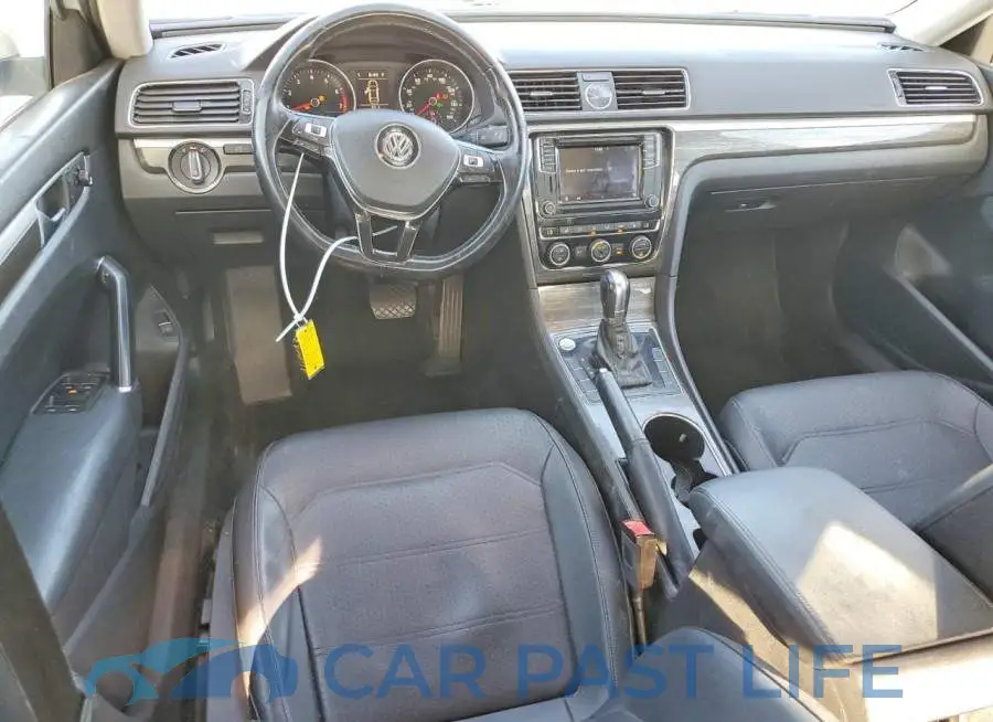 1VWBT7A34HC010541# 8