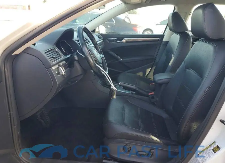 1VWBT7A34HC010541# 7